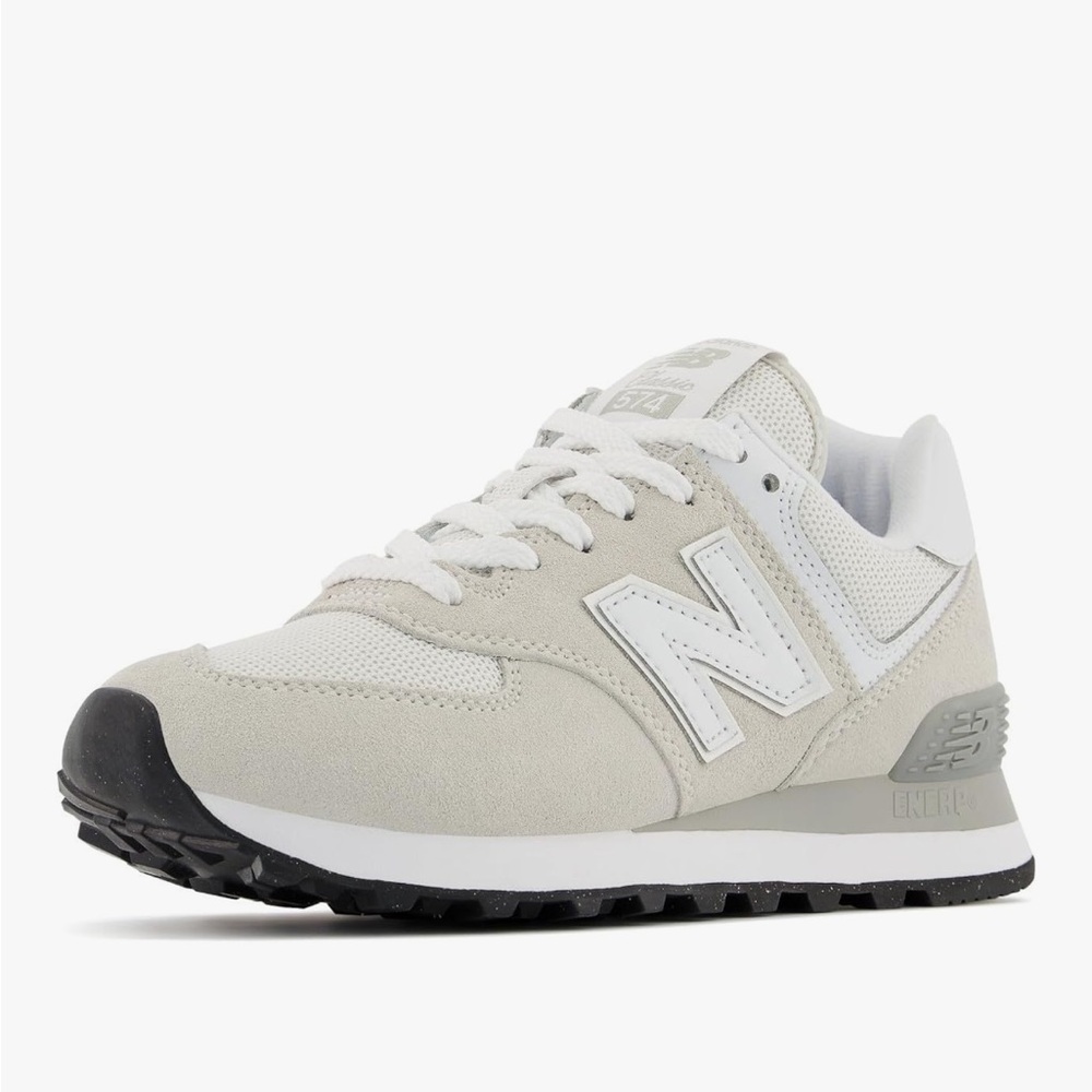 New Balance Women's 574 Core Sneaker